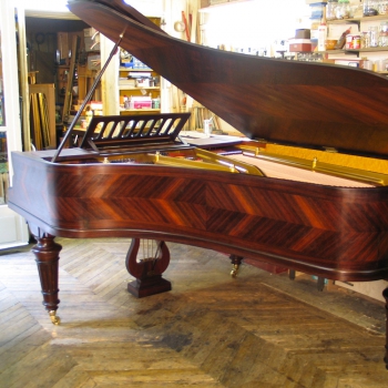 Piano Erard de 1913  restauré par Pianos Balleron
